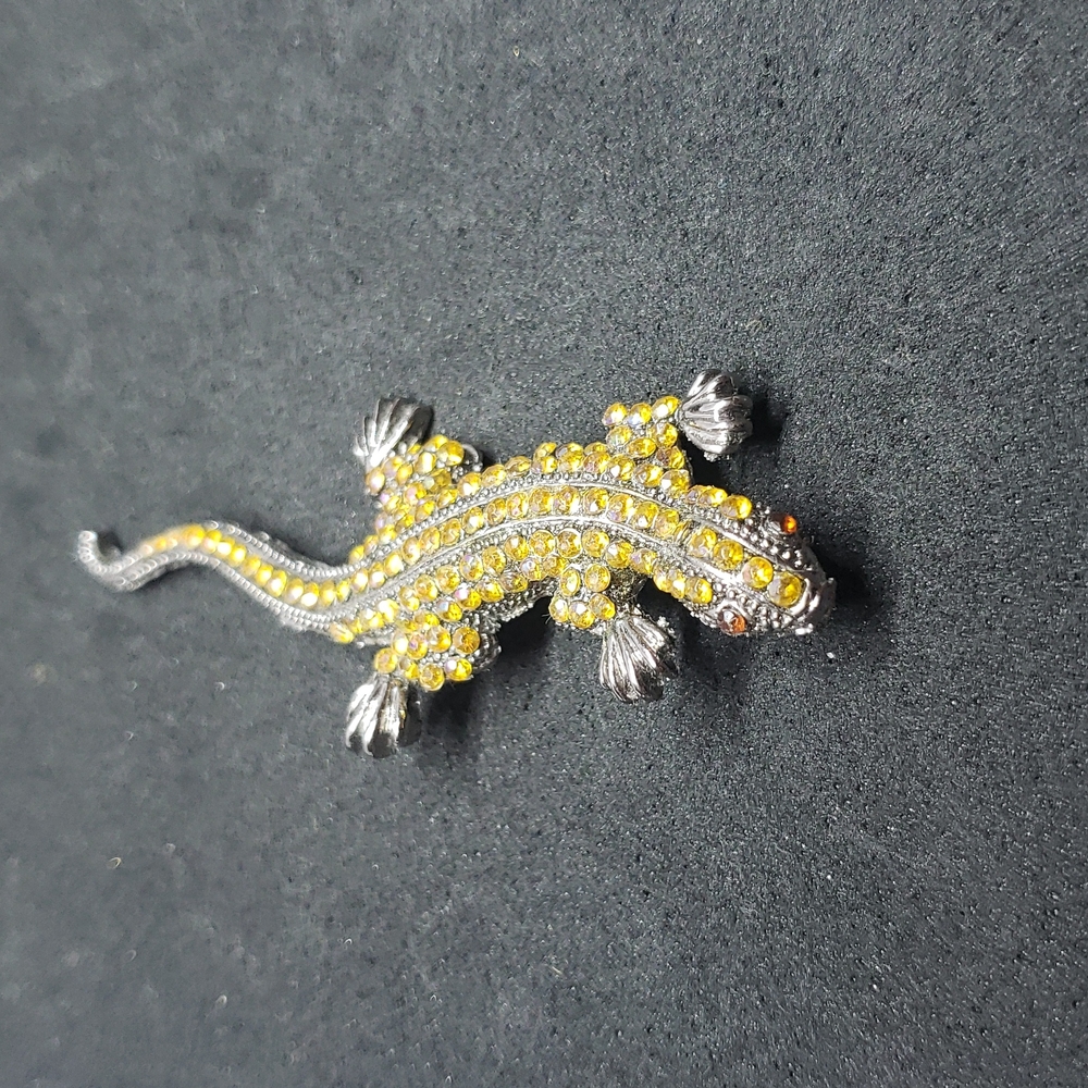 Rhinestone lizard brooch - Picture 2 of 4